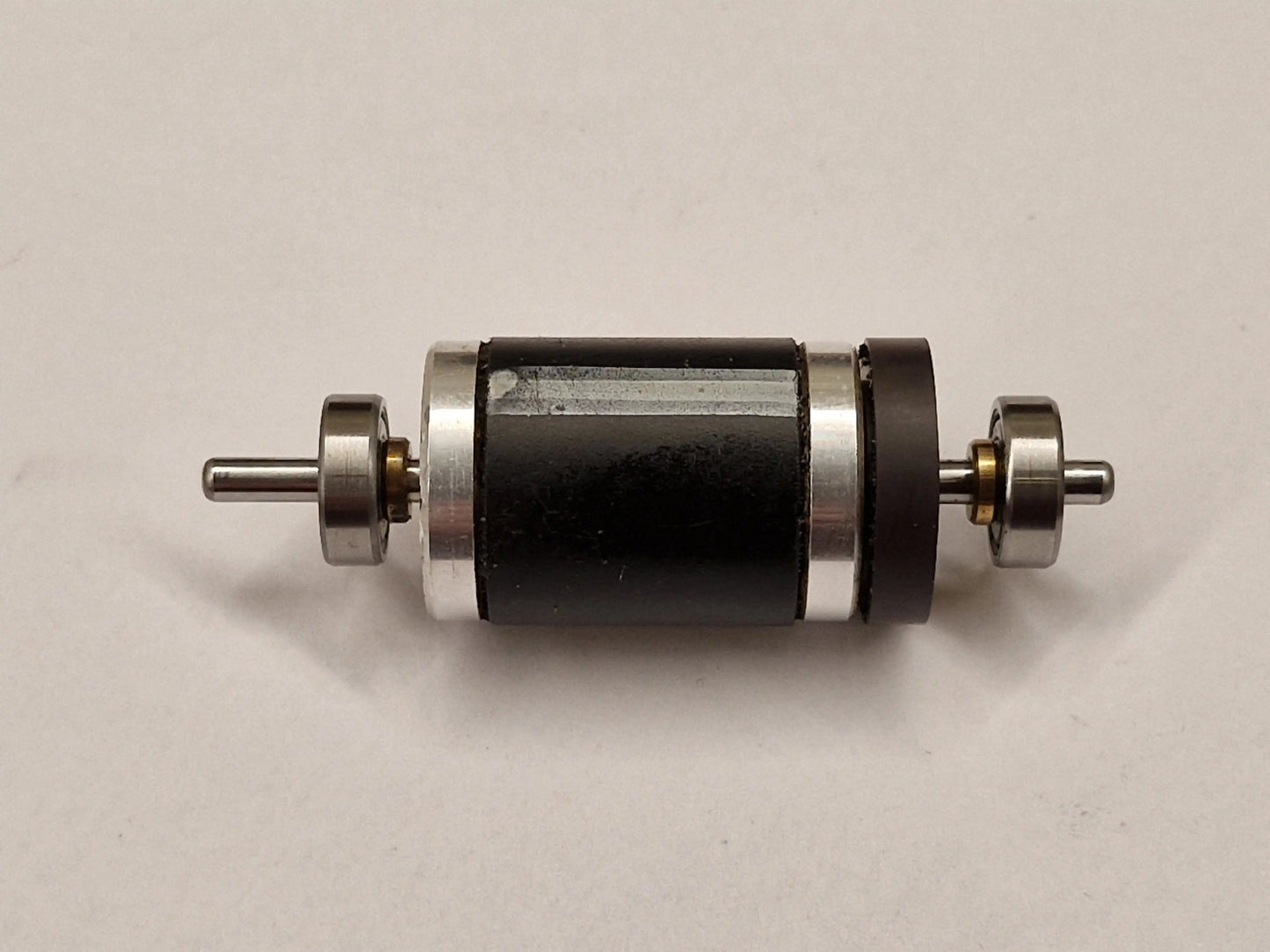 Kullager elmotor 1/8"(3.175mm) axel 2st